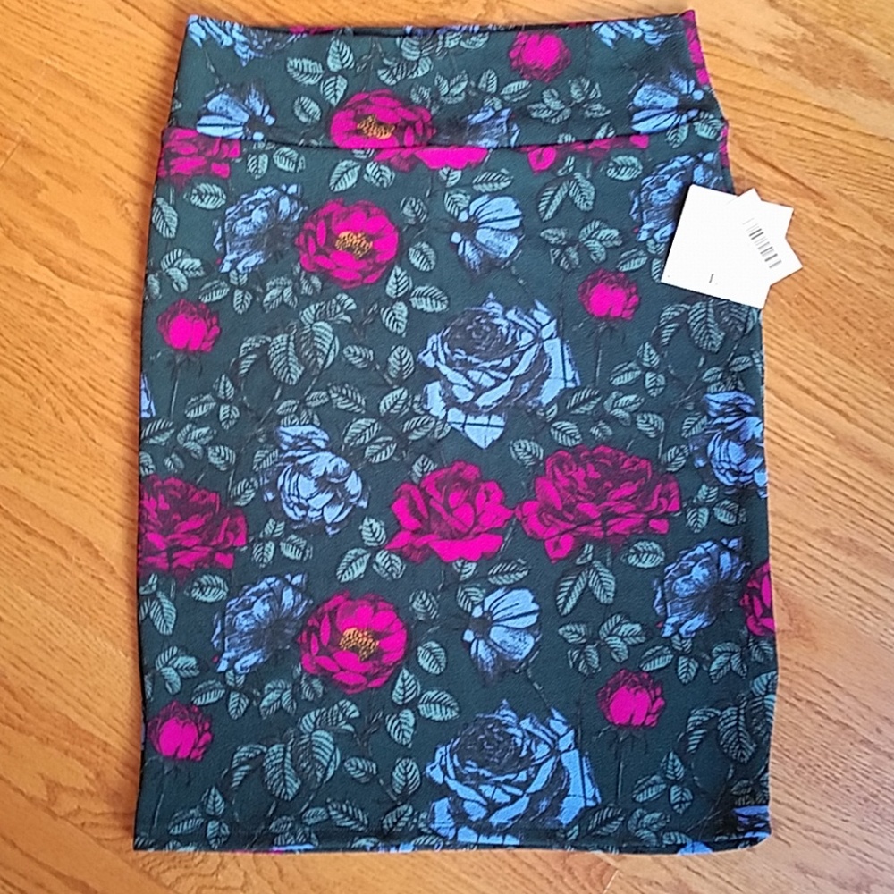 LuLaRoe Cassie Skirt
